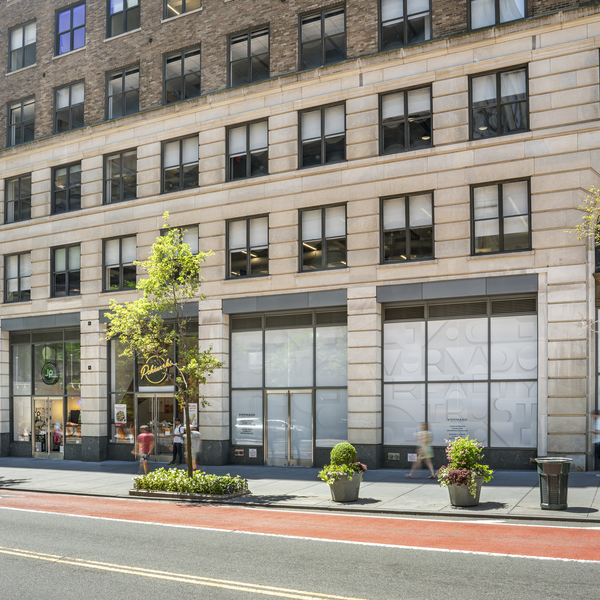 330 WEST 34TH STREET Building