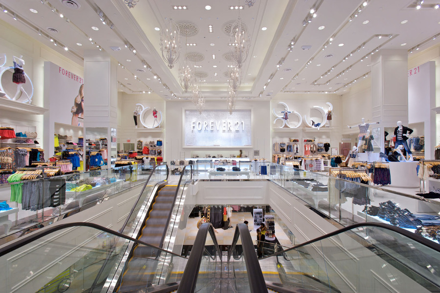 Building's Clothing Store Forever 21 Interior 