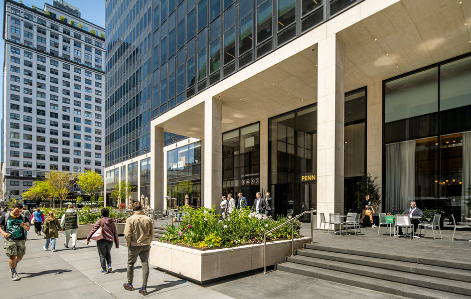 Exterior of Penn 1 on 33rd Street - Plaza 33 - Ped