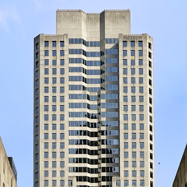 623 FIFTH AVENUE Building