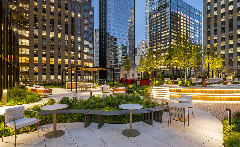 1290 AVENUE OF THE AMERICAS Building
